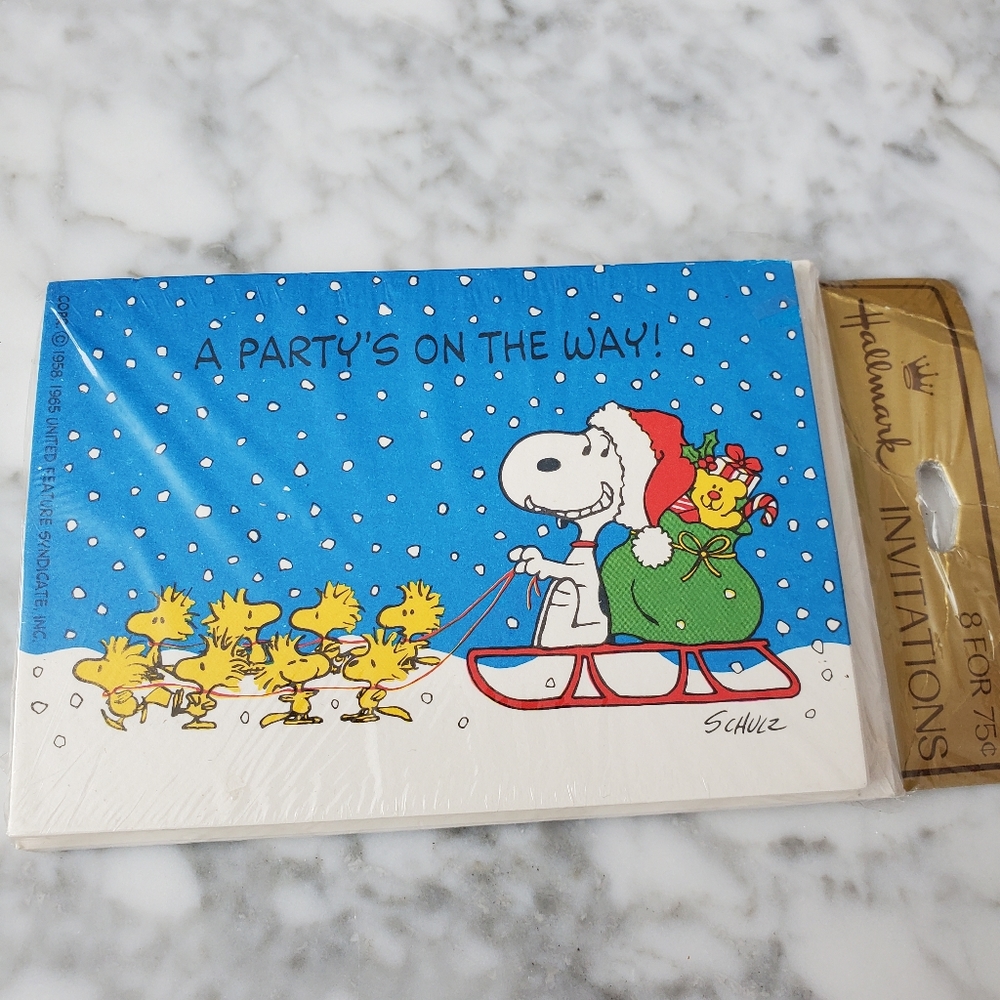 Vtg stationary Christmas party invite Pack Of 8 Snoopy Peanut Hallmark sealed